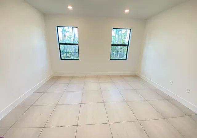 13th image of 6950 Se Park Trace Dr, Stuart, FL 34997 | MLS# R11144331