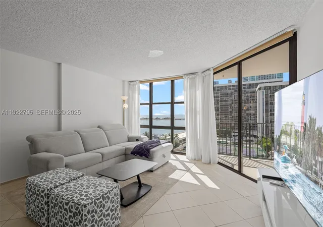 Listing Photo 2 - Condo for sale in Brickell Place Phase I located at 1865 Brickell Ave, Miami, FL 33129 - Unit #A1013