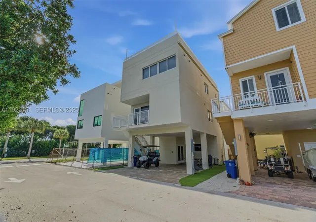 4th image of 94825 Overseas Hwy 276, Key Largo, FL 33037 | MLS# A11922731