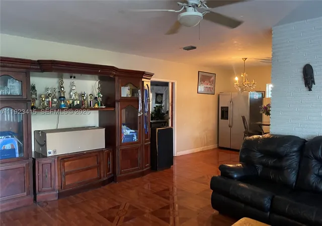 5th image of 3880 Nw 6Th St, Lauderhill, FL 33311 | MLS# A11923415