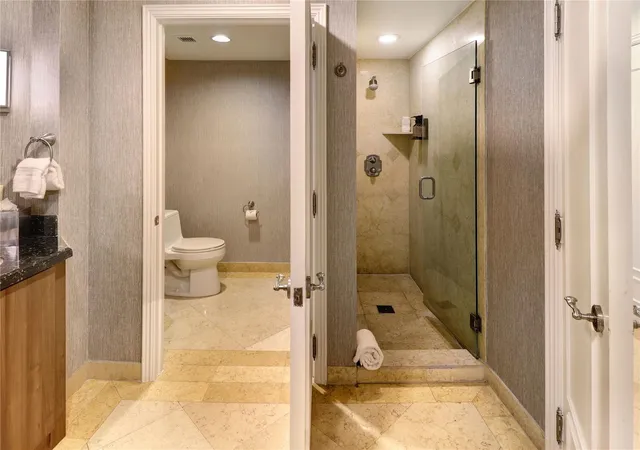 4th image of 601 N Ft Lauderdale Bch Blvd #905, Fort Lauderdale, FL 33304 | MLS# F10539072
