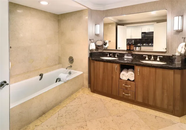 5th image of 601 N Ft Lauderdale Bch Blvd #905, Fort Lauderdale, FL 33304 | MLS# F10539072