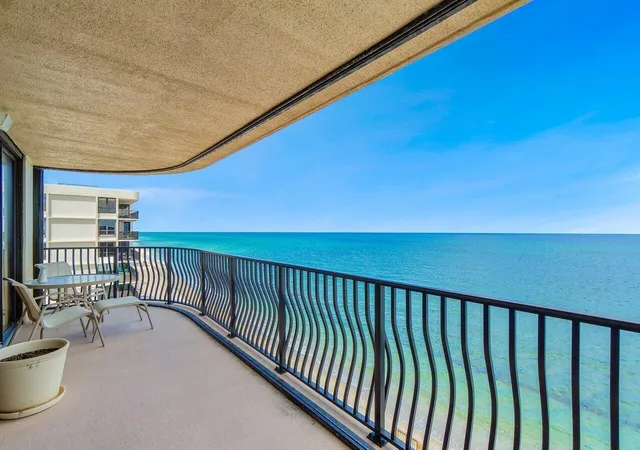 3rd image of 4000 S Ocean Blvd #502, Palm Beach, FL 33480 | MLS# R11144949