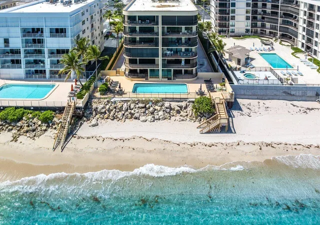 4th image of 4000 S Ocean Blvd #502, Palm Beach, FL 33480 | MLS# R11144949