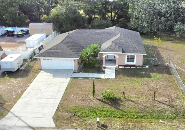 3rd image of 1514 Summer Rd, Lake Placid, FL 33852 | MLS# R11145196