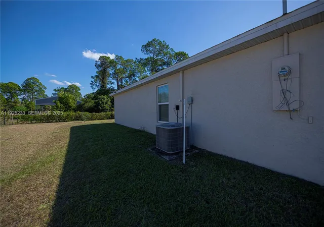 64th image of 6058 S Moss Circle, Labelle, FL 33935 | MLS# A11925230