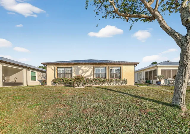 5th image of 24 Azul, Fort Pierce, FL 34951 | MLS# R11145819