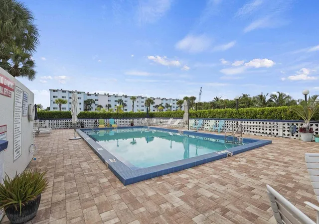 Homes for sale in North Palm Beach, FL | 109 Paradise Harbour Blvd #409, North Palm Beach, FL 33408 | MLS# R11146127