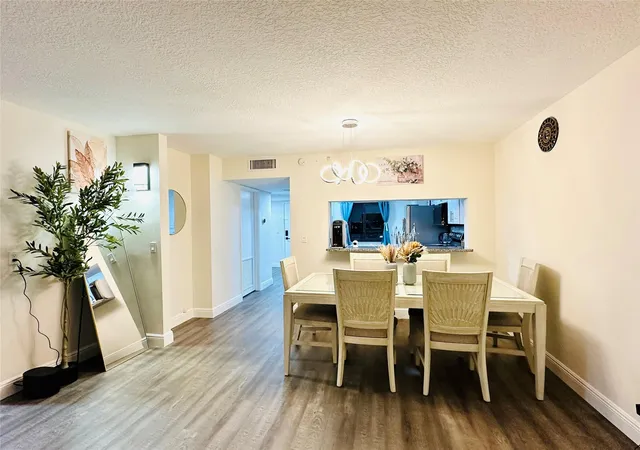 Homes for sale in Pompano Beach, FL | 2200 S Cypress Bend Dr #802, Pompano Beach, FL 33069 | MLS# F10540228