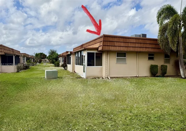 4th image of 293 Seville M, Delray Beach, FL 33446