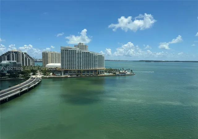 Photo 1 of Sale Pending at 905 Brickell Bay Dr #1530 A-B, Miami, FL 33131 | MLS# A11927809 | Listing updated on 2026-08-17