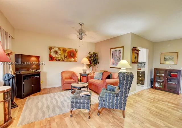 Homes for sale in Boca Raton, FL | 293 Mansfield G, Boca Raton, FL 33434 | Houzeo
