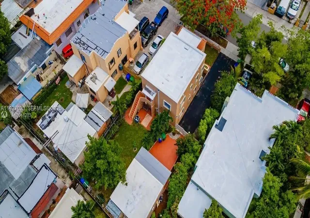 48th image of 1872 Sw 9th St, Miami, FL 33135 | MLS# A11927023