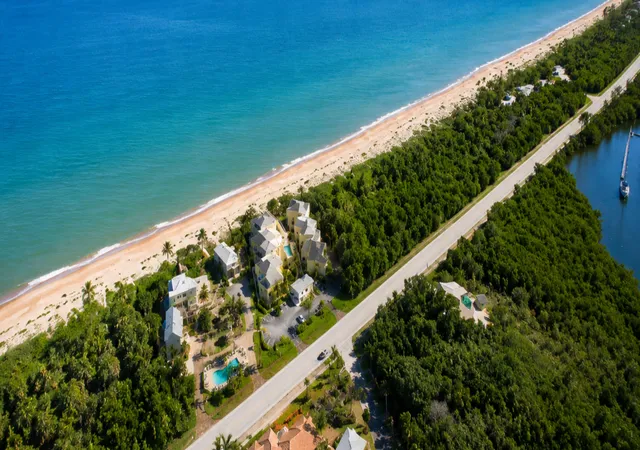 5th image of 3541 Ne Ocean Blvd Ne, Jensen Beach, FL 34957