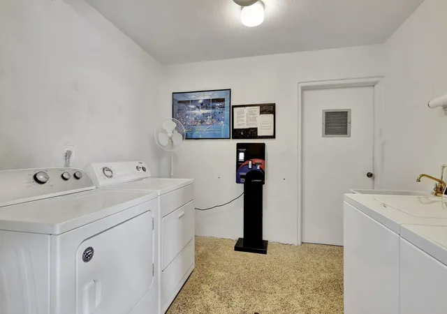 Homes for sale in North Palm Beach, FL | 105 Paradise Harbour Blvd #307, North Palm Beach, FL 33408 | MLS# R11146915