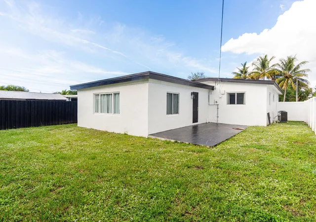 37th image of 6370 Plunkett St, Hollywood, FL 33023 | MLS# R11146969