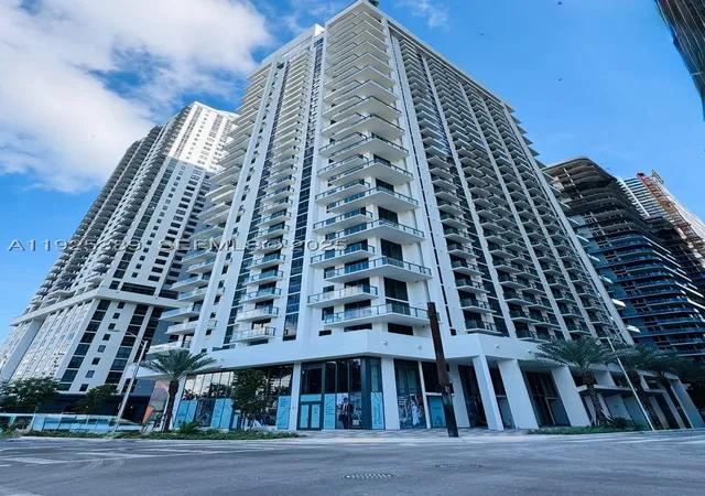 Homes for sale in Miami, FL | 11 Ne 6th #2813, Miami, FL 33132 | MLS# A11925389