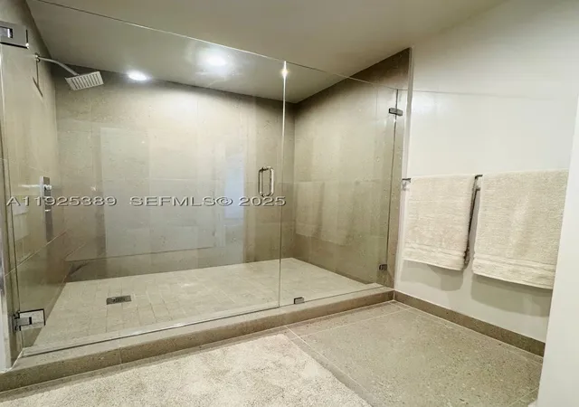 Homes for sale in Miami, FL | 11 6th, Miami, FL 33132 | Houzeo