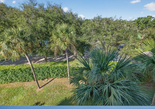 2nd image of 2581 Vlg Blvd, West Palm Beach, FL 33409