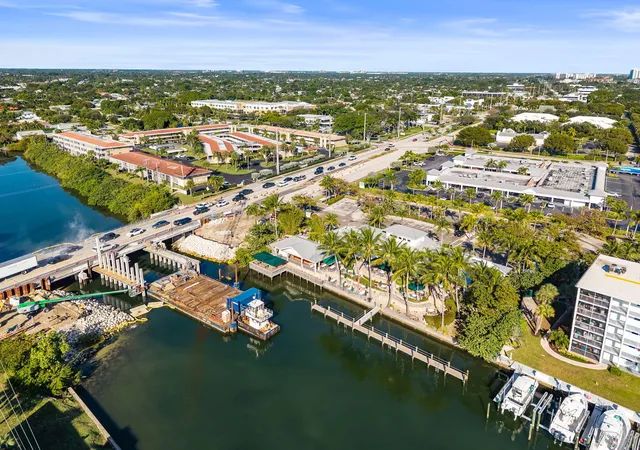 2nd image of 419 S Us Hwy 1, North Palm Beach, FL 33408