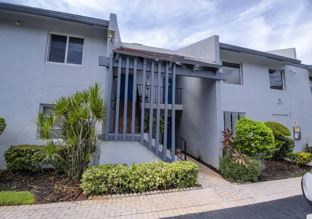 2nd image of 14823 Cumberland Dr #204 M, Delray Beach, FL 33446 | MLS# R11147163