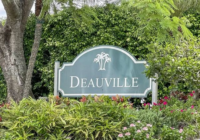 2nd image of 14823 Cumberland Dr, Delray Beach, FL 33446