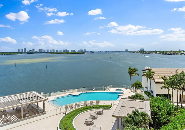 Homes for sale in North Palm Beach, FL | 100 Lakeshore Dr #457, North Palm Beach, FL 33408 | MLS# R11147424