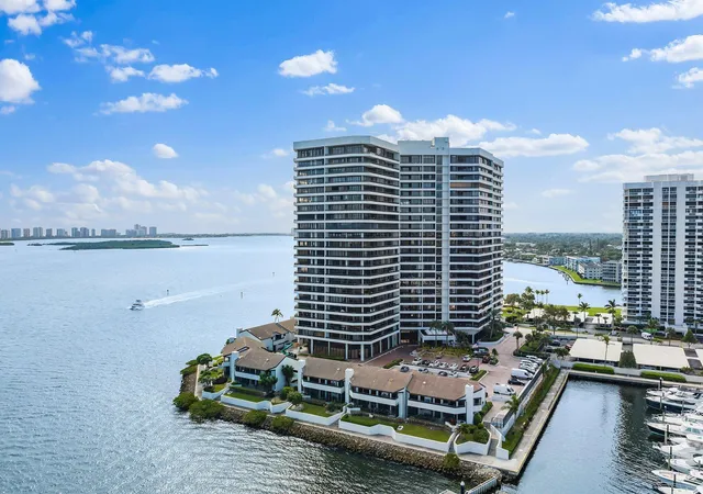 Homes for sale in North Palm Beach, FL | 100 Lakeshore Dr #457, North Palm Beach, FL 33408 | MLS# R11147424