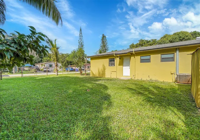 Homes for sale in Fort Lauderdale, FL | 2870 Nw 22 St, Fort Lauderdale, FL 33311 | MLS# F10540997