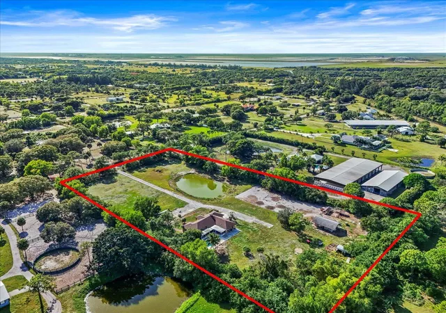 1st image of 19187 Capet Creek Ct, Loxahatchee, FL 33470 | MLS# R11147626