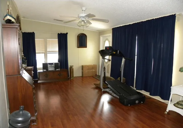 2nd image of 456 Tropical Isles Cir, Fort Pierce, FL 34982 | MLS# R11147815