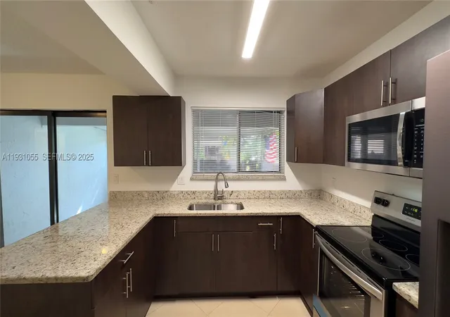 Photo 3 of Condo for sale at 5340 Bosque Ln #98, West Palm Beach, FL 33415 | MLS# A11931055 | Listing updated on 2026-10-07