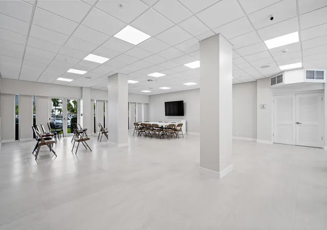 image of 3200 Ne 36Th St, Fort Lauderdale, FL 33308