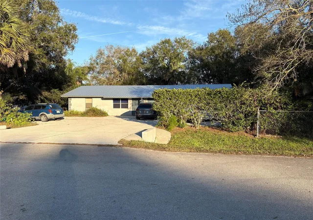 3rd image of 540 Nw 24Th Ave, Okeechobee, FL 34972 | MLS# F10541239
