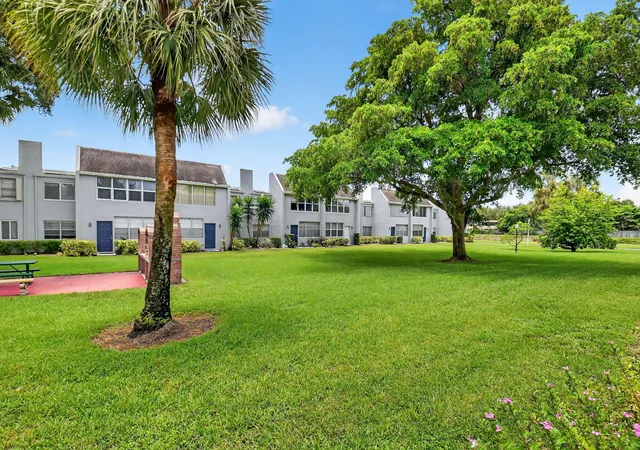 1st image of 2340 Sw 22 Ave #312, Delray Beach, FL 33445 | MLS# R11148127