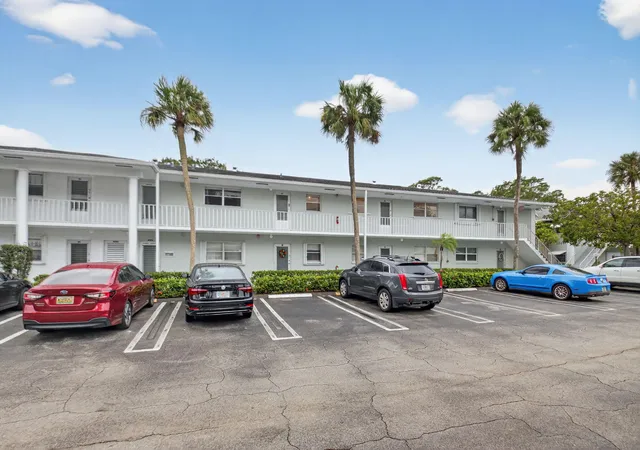 45th image of 2340 Sw 22 Ave #312, Delray Beach, FL 33445 | MLS# R11148127