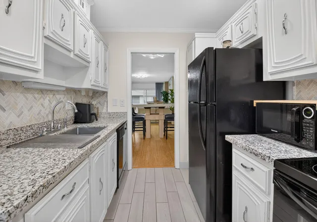 5th image of 2340 Sw 22Nd Ave, Delray Beach, FL 33445