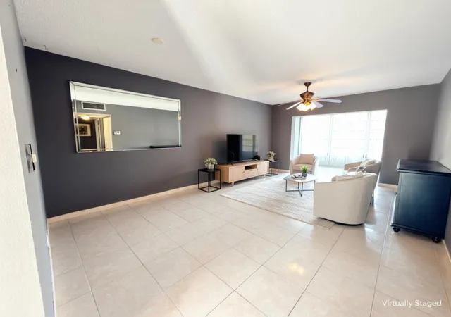 Homes for sale in Lauderdale Lakes, FL | 5041 W Oakland Park Blvd #111, Lauderdale Lakes, FL 33313 | MLS# R11148144