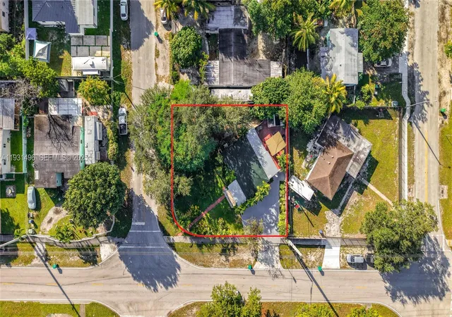 48th image of 1860 Nw 127th St, Miami, FL 33167 | MLS# A11931496