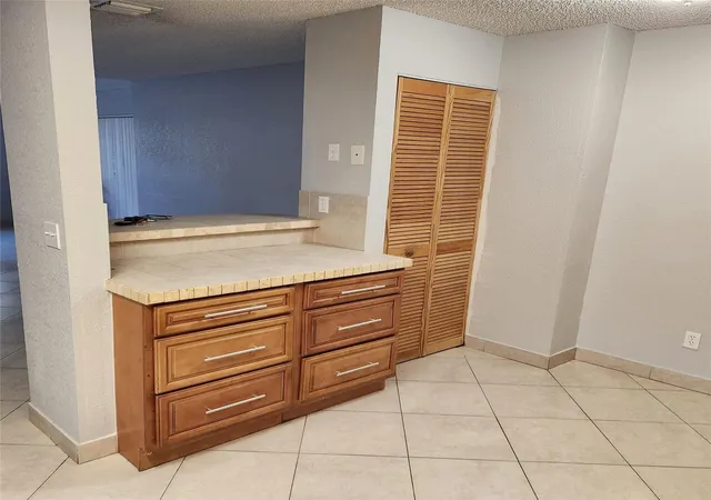 4th image of 3634 Nw 95Th Ter, Sunrise, FL 33351