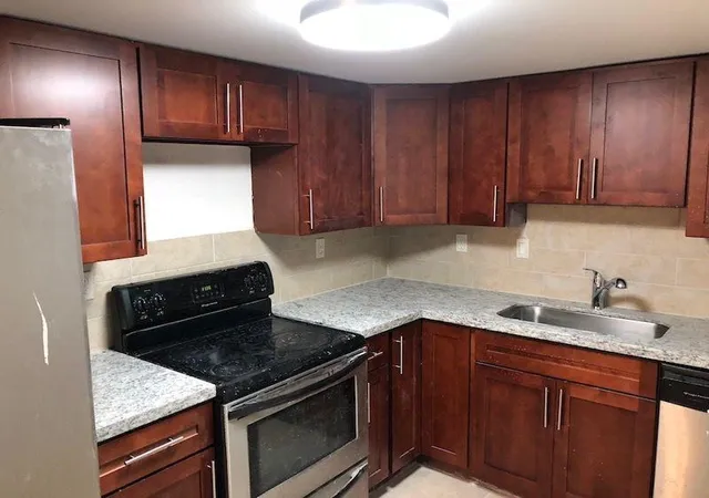 Homes for sale in Plantation, FL | 7300 Nw 17th St #201, Plantation, FL 33313 | MLS# F10541782