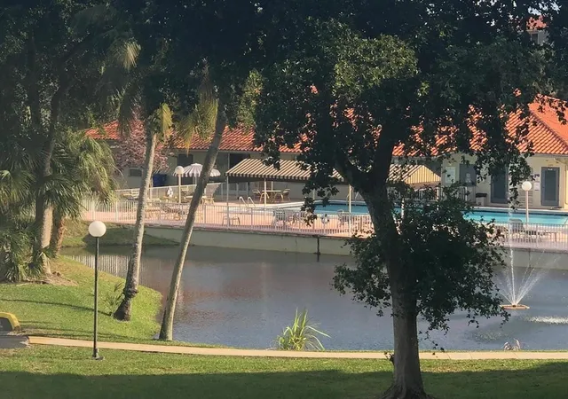 1st image of 1800 Sw 81st Ave #1304, Pompano Beach, FL 33068 | MLS# F10541786