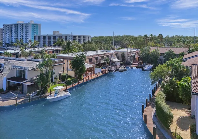 2nd image of 16478 Ne 27th Pl #34, North Miami Beach, FL 33160 | MLS# A11933007