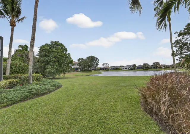 Homes for sale in Vero Beach, FL | 1301 Cape Pointe Cir, Vero Beach, FL 32963 | MLS# R11148615