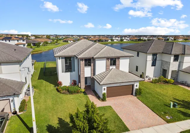 Homes for sale in Ave Maria, FL | 5032 Frattina St, Ave Maria, FL 34142 | MLS# F10541830