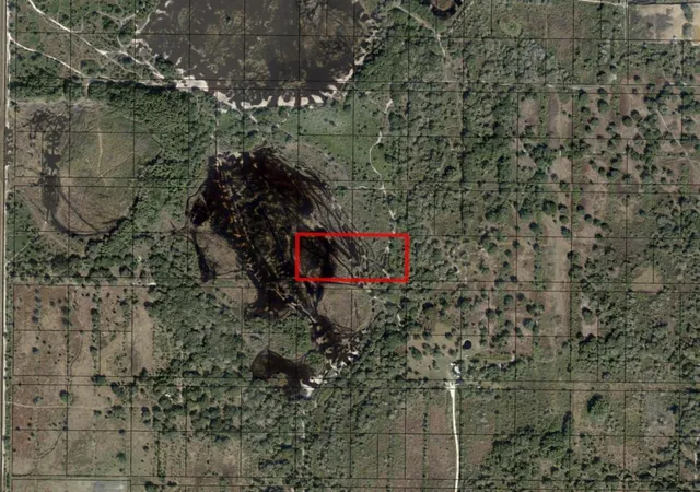 3rd image of 0 296th St, Okeechobee, FL 34972 | MLS# F10541712