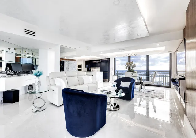 2nd image of 3000 N Ocean Dr #Ph-a, Singer Island, FL 33404 | MLS# R11148755