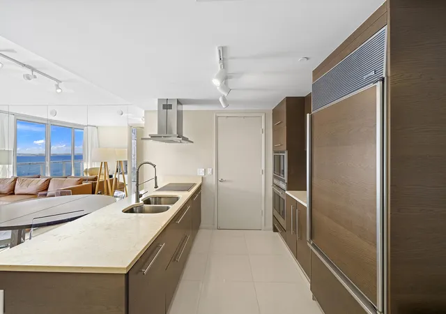 Homes for sale in Miami, FL | 495 Brickell Ave #911, Miami, FL 33131 | MLS# R11148932