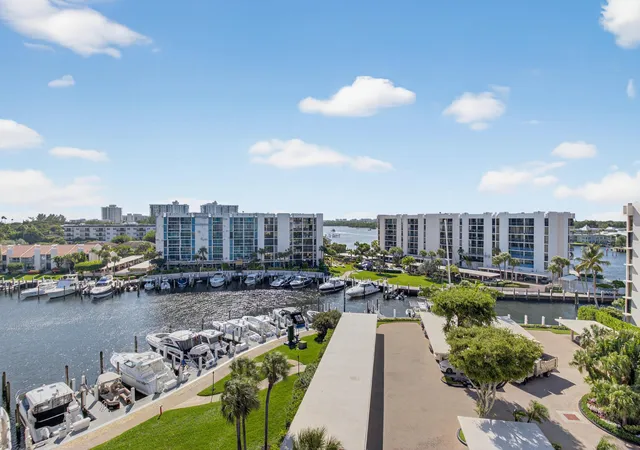 5th image of 2707 N Ocean Blvd, Boca Raton, FL 33431