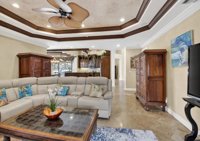 3rd image of 1940 Sw 7Th Pl, Boca Raton, FL 33486 | MLS# R11149083